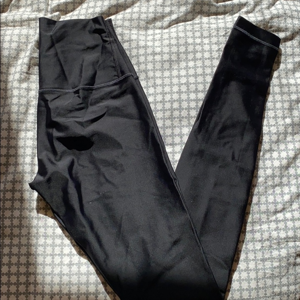 Lulu lemon leggings shiny